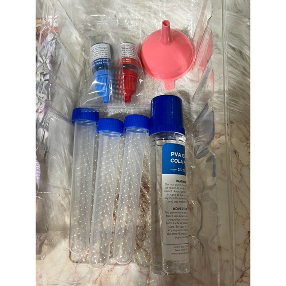 NIB Brainy Beaker Science Kit - Age 5+ - Picture 9 of 10